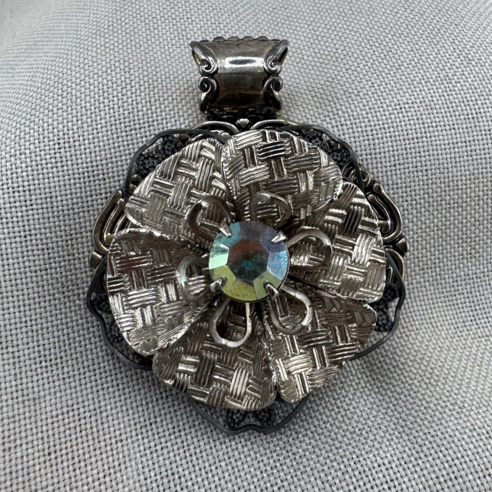 Vintage Silver Tone Flower Pendant Rhinestone Basketweave Filigree Best